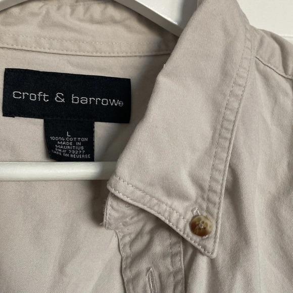 Croft & Barrow Button Up - large - Picture 2 of 5